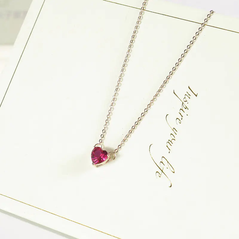 Colar com Pedra de Coração