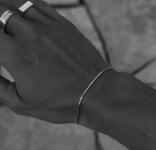 Pulseira Minimalista Unisexo